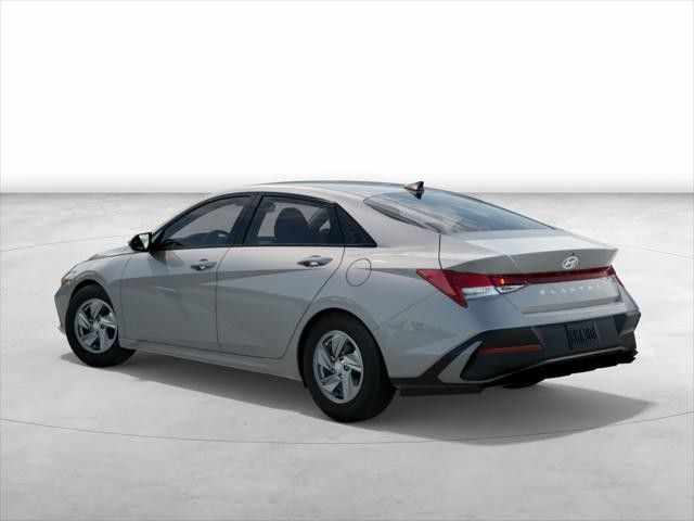 Vehicle image 7 of 19