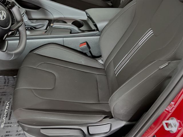 Vehicle image 10 of 24