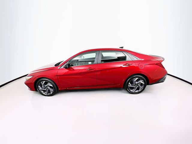 Vehicle image 6 of 24