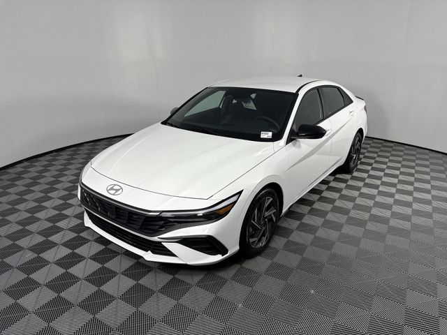 Vehicle image 6 of 46