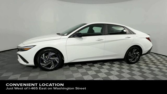 Vehicle image 3 of 46
