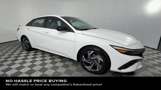 Vehicle image 7 of 46
