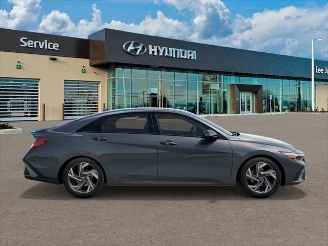 Vehicle image 5 of 17