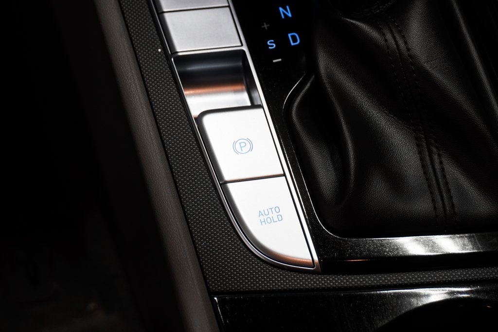 2025 Hyundai Elantra SEL Convenience Image 33 of 33