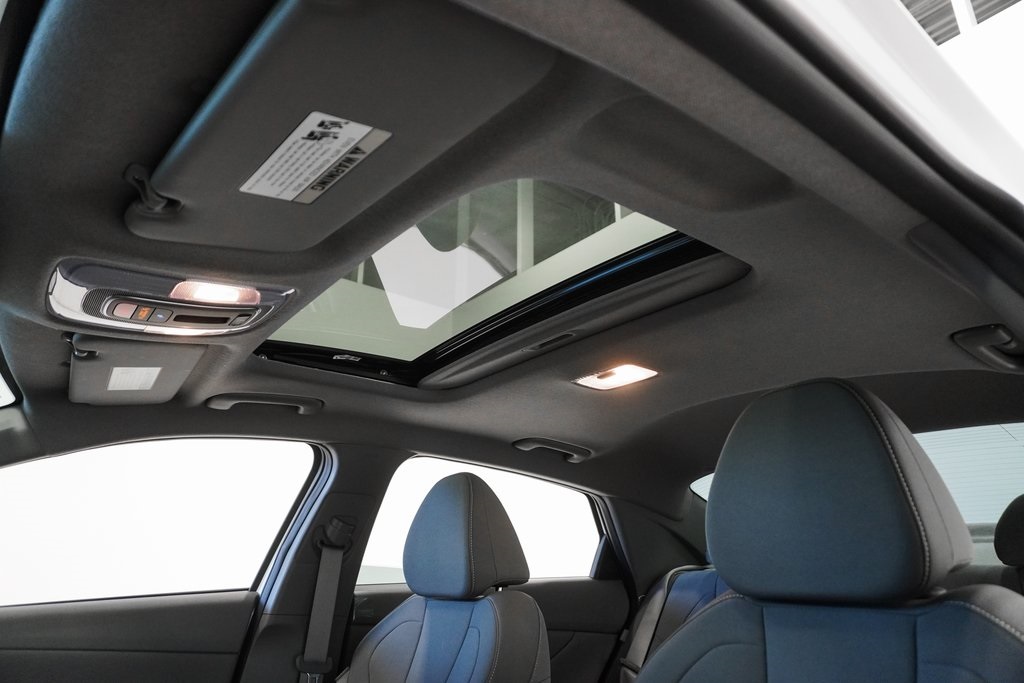 2025 Hyundai Elantra SEL Convenience Image 14 of 33