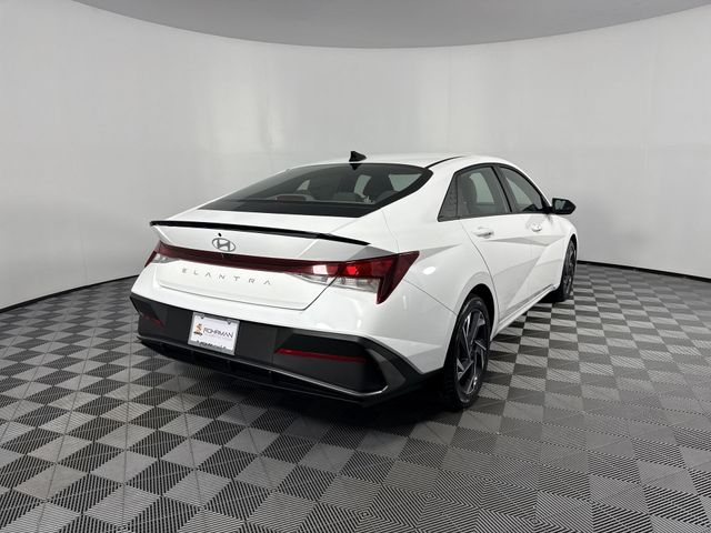 Vehicle image 12 of 45