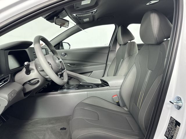 Vehicle image 24 of 45