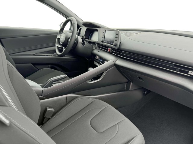 Vehicle image 6 of 7