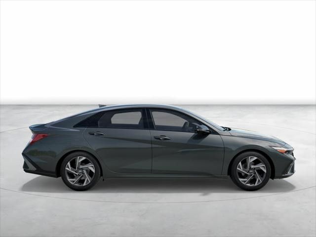 Vehicle image 5 of 19