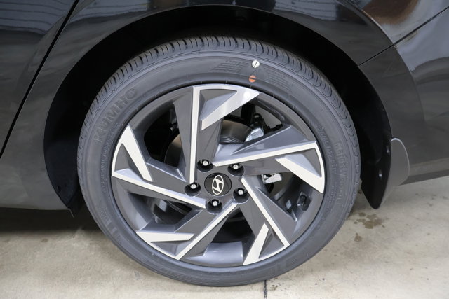 Vehicle image 31 of 31