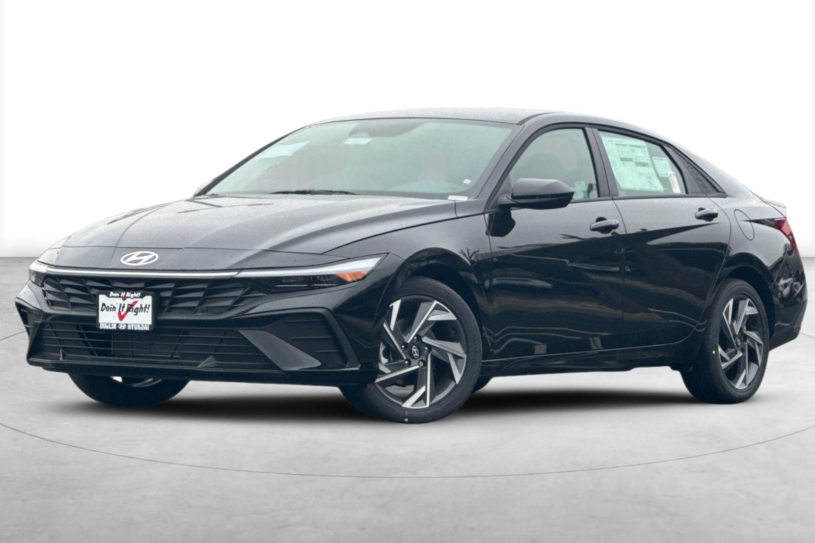 Vehicle image 2 of 31