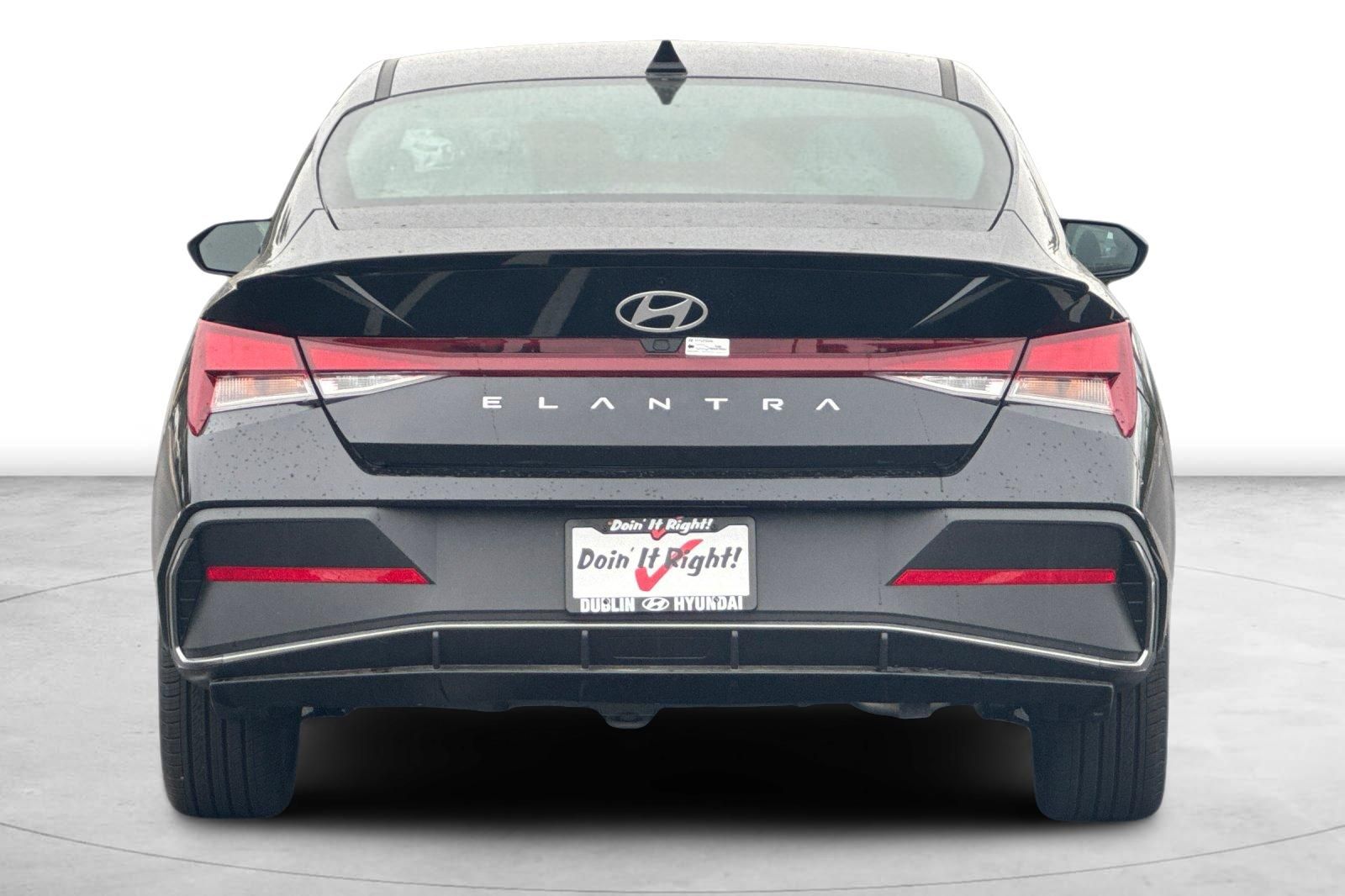 Vehicle image 7 of 31