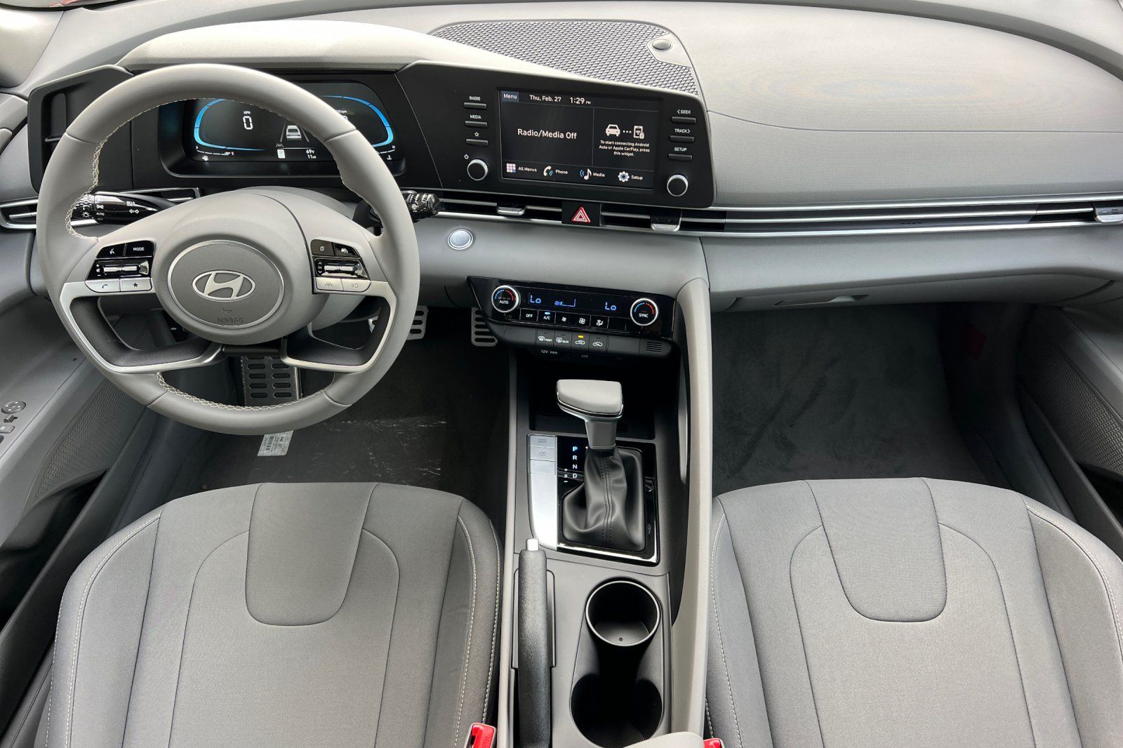Vehicle image 16 of 31