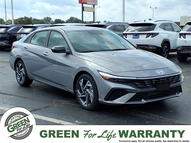 2025 Hyundai Elantra SEL Sport Image 1 of 19