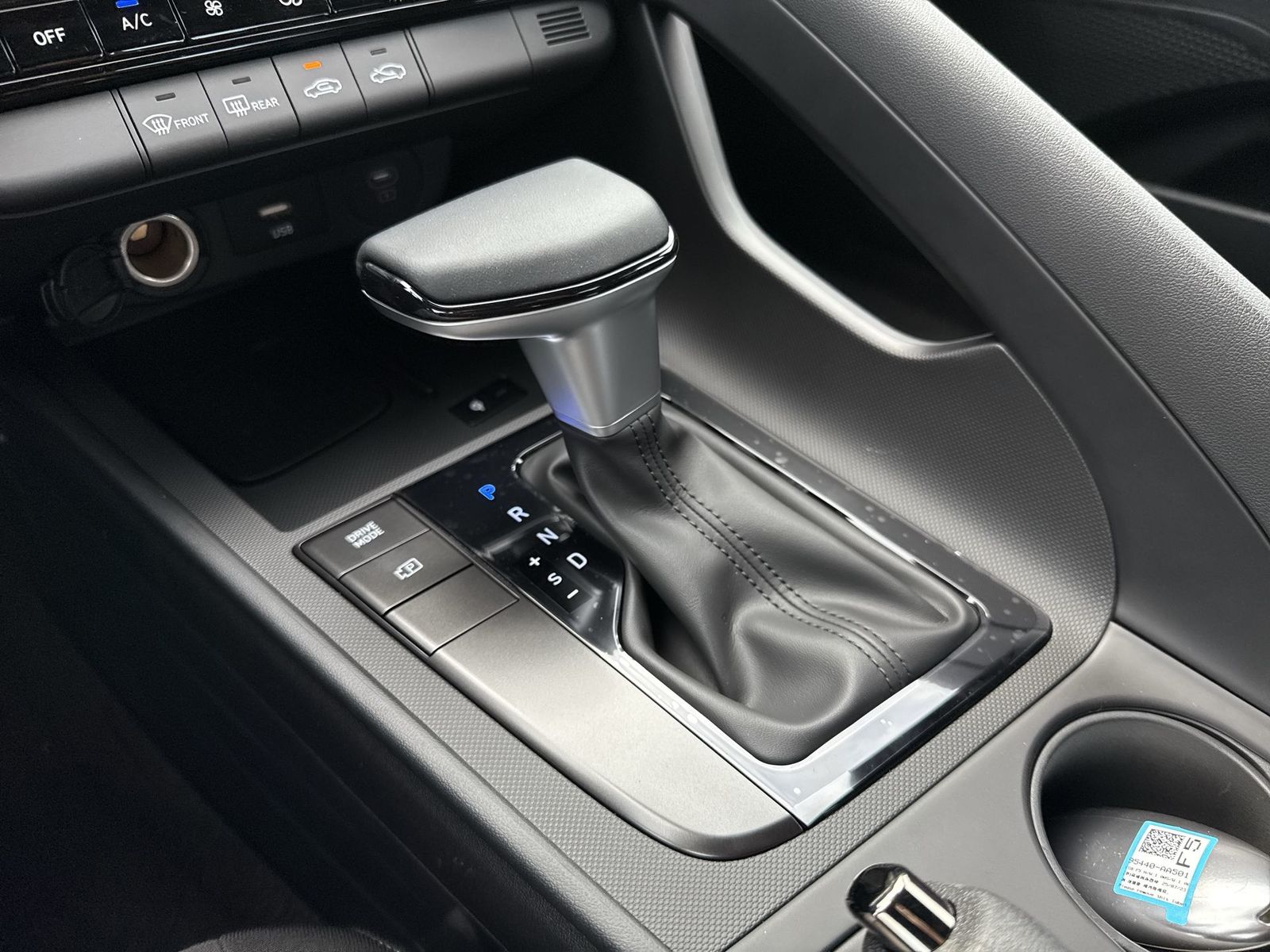 2025 Hyundai Elantra SEL Sport Image 21 of 25