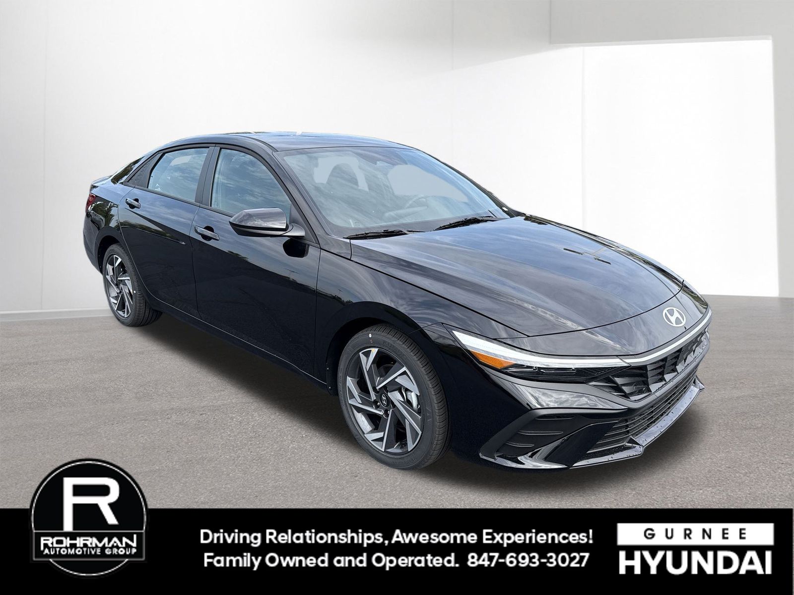 2025 Hyundai Elantra SEL Sport Image 5 of 25