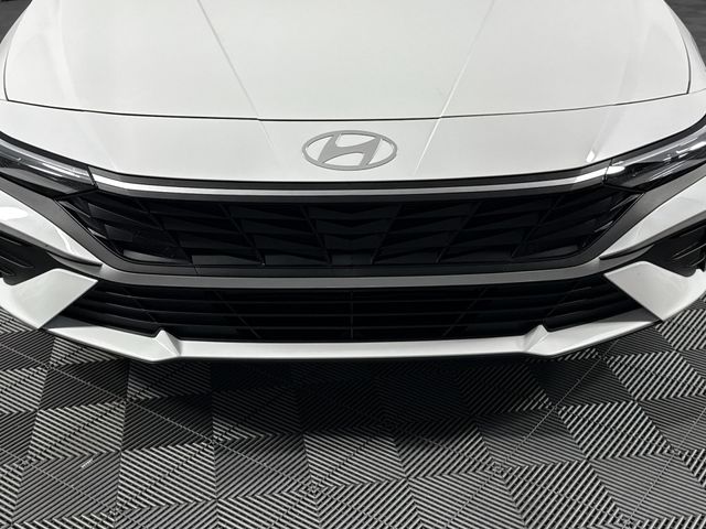 Vehicle image 44 of 45