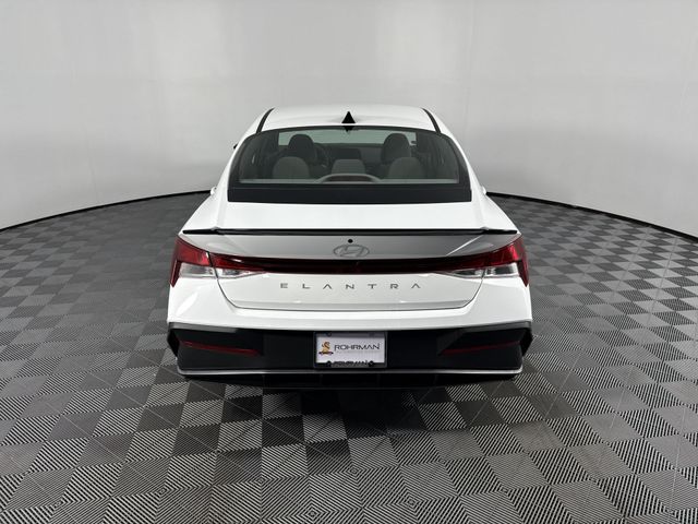 Vehicle image 16 of 45