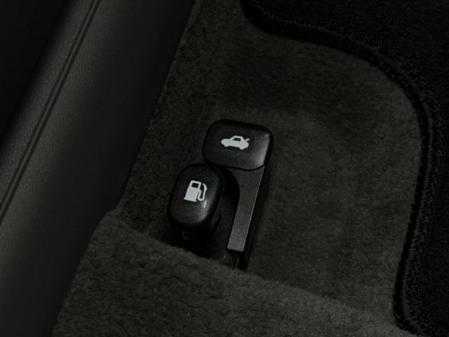 Vehicle image 31 of 45