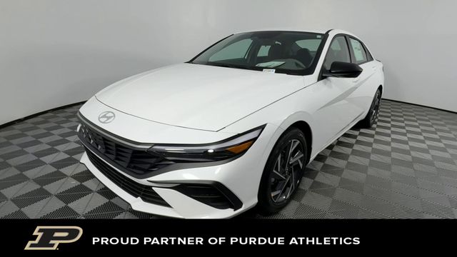 Vehicle image 5 of 45