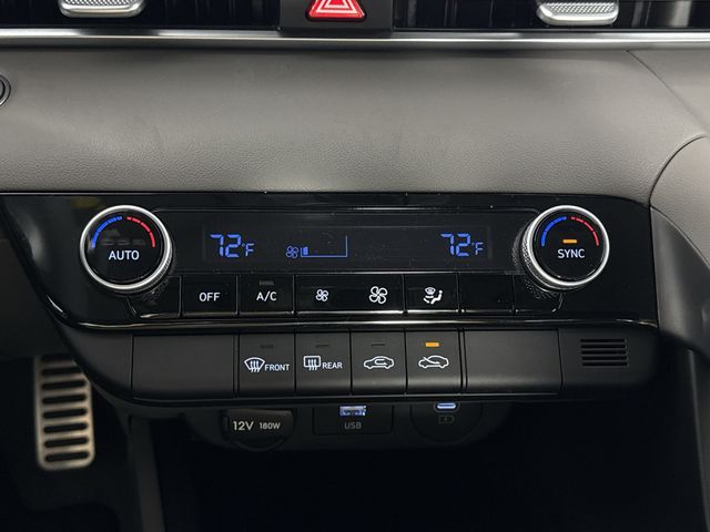 Vehicle image 29 of 45
