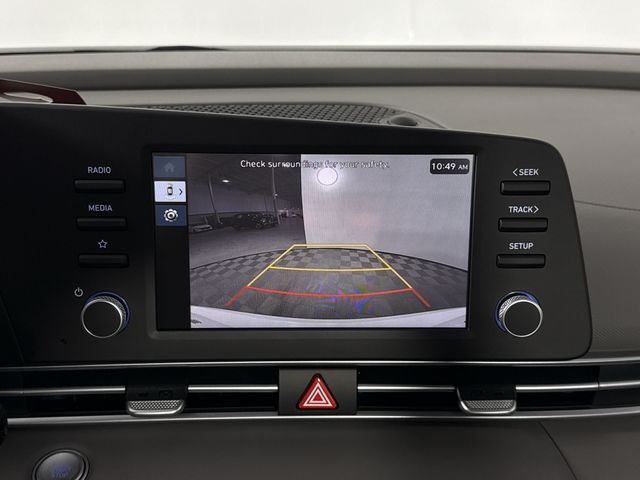 Vehicle image 28 of 45