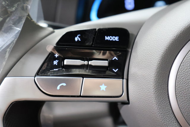 Vehicle image 15 of 30