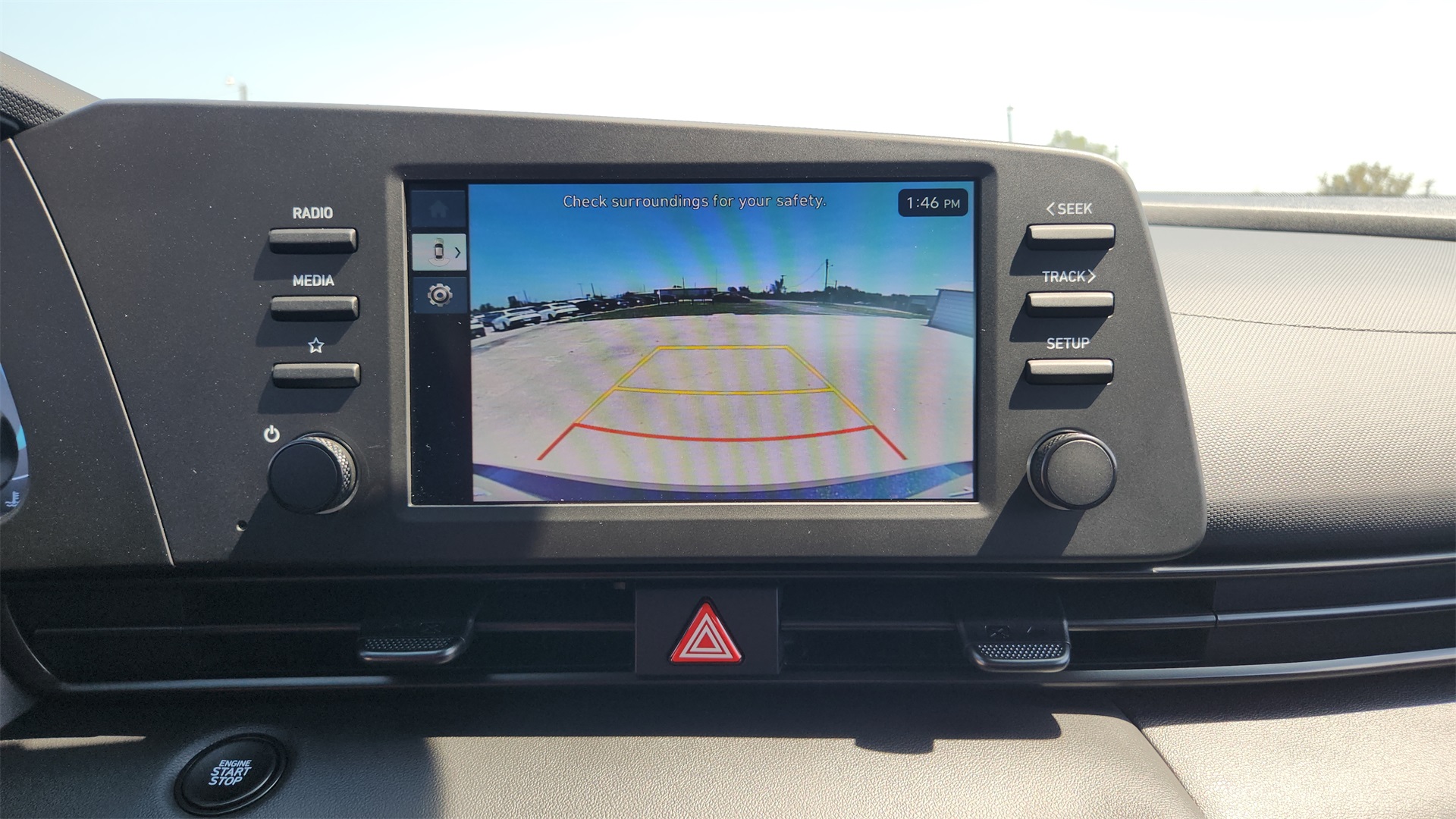 2025 Hyundai Elantra SEL Sport Image 17 of 25