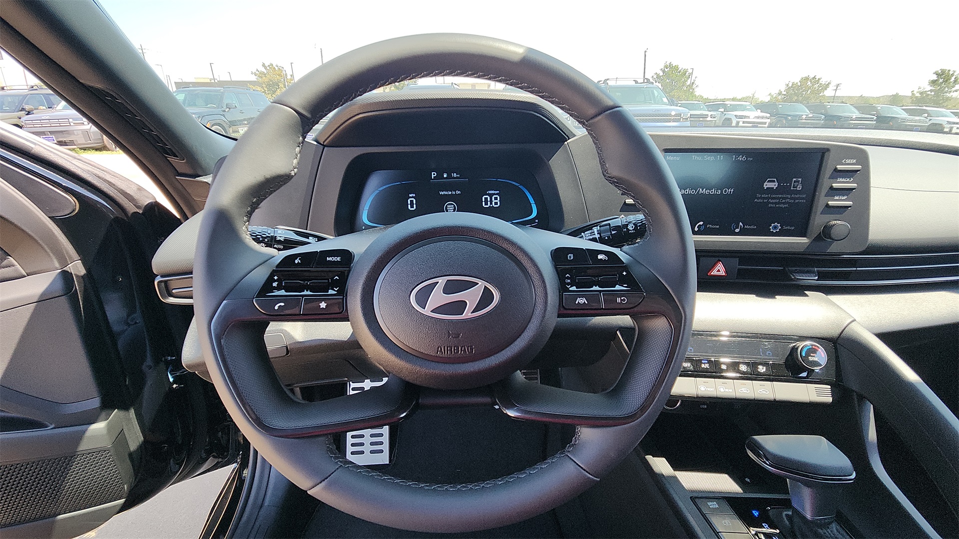 2025 Hyundai Elantra SEL Sport Image 15 of 25