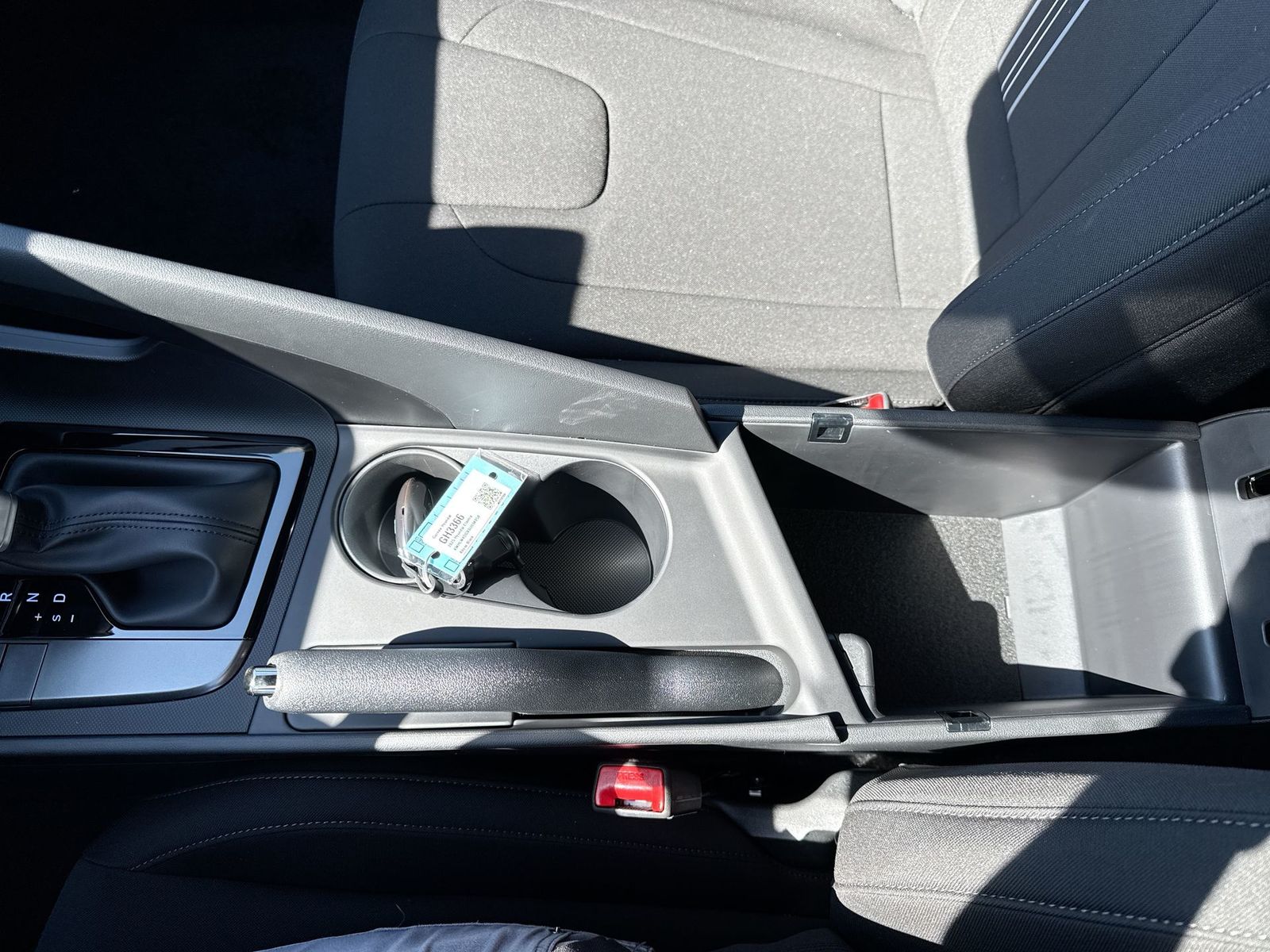 2025 Hyundai Elantra SEL Sport Image 24 of 25