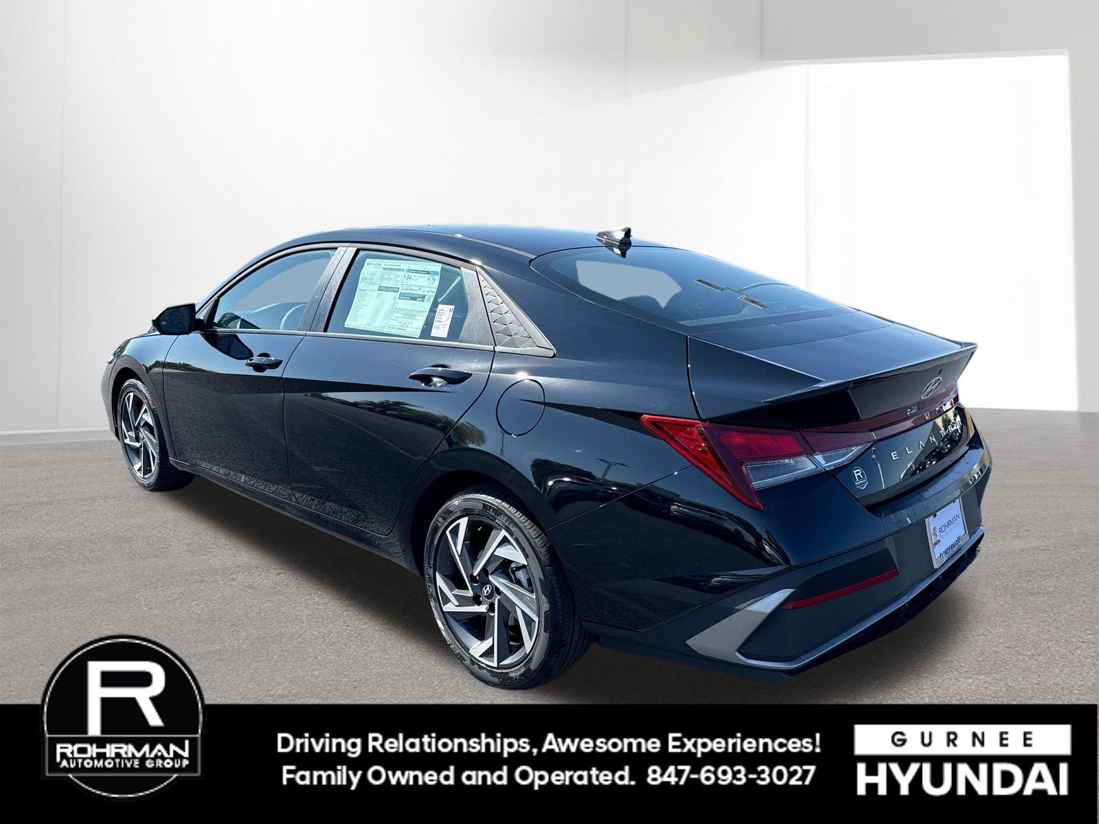 2025 Hyundai Elantra SEL Sport Image 9 of 25