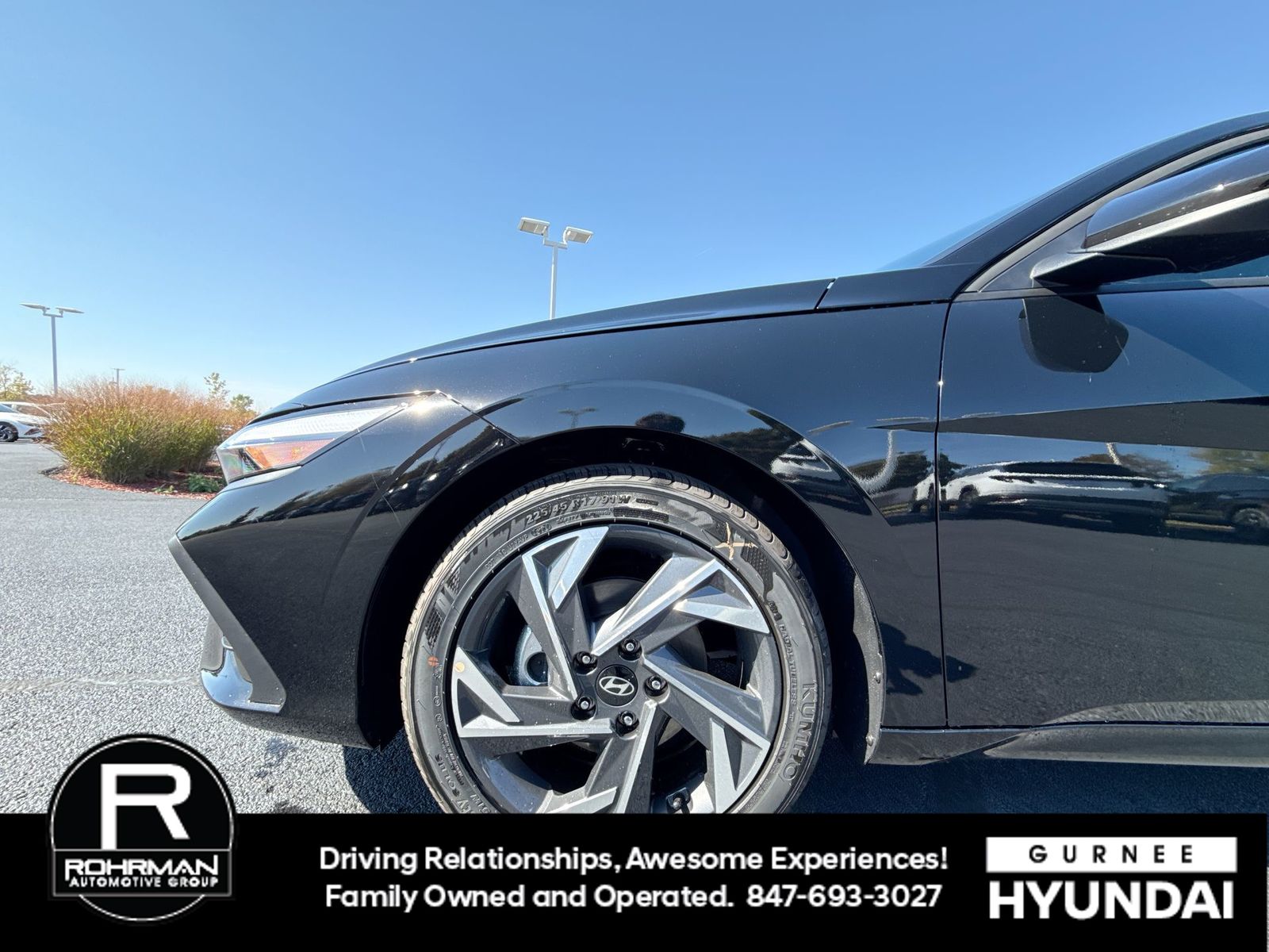 2025 Hyundai Elantra SEL Sport Image 10 of 25