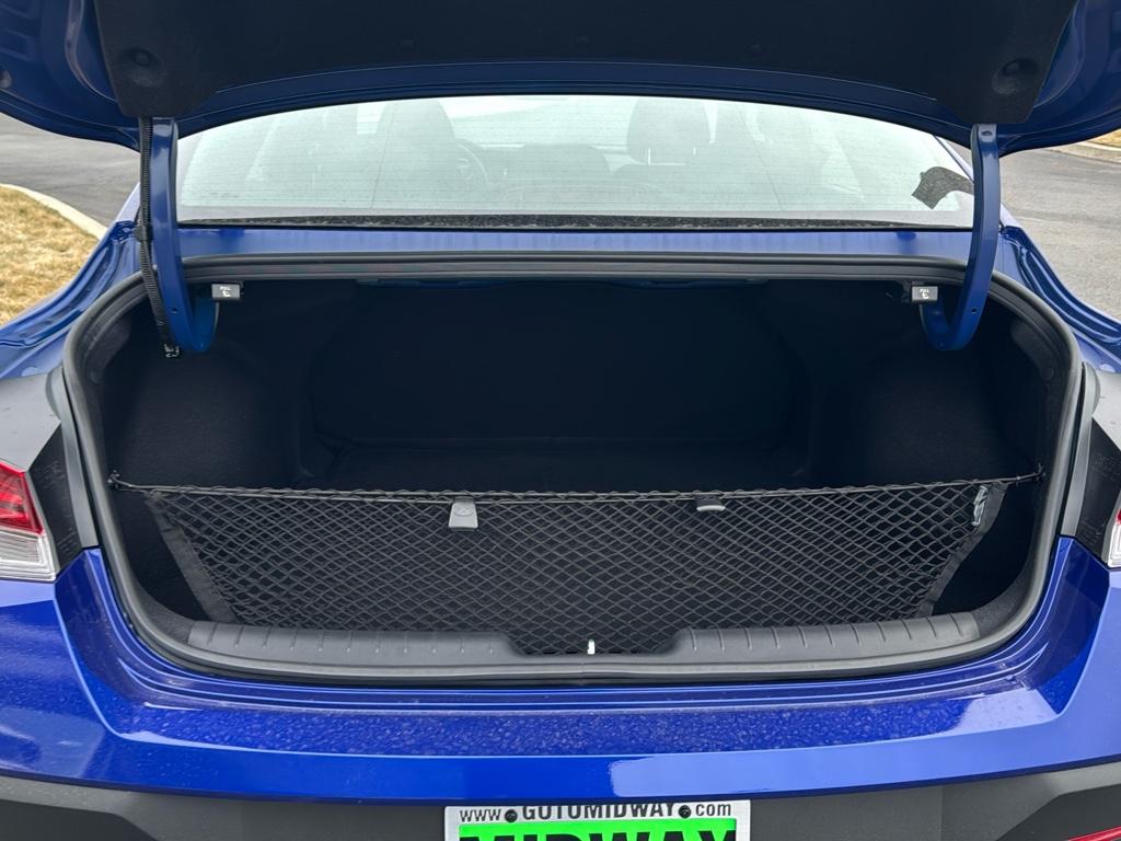 Vehicle image 12 of 25