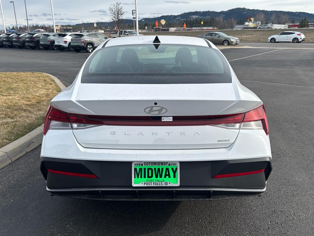 Vehicle image 5 of 25