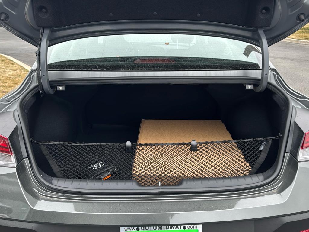 Vehicle image 12 of 25