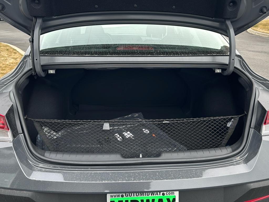 Vehicle image 12 of 25