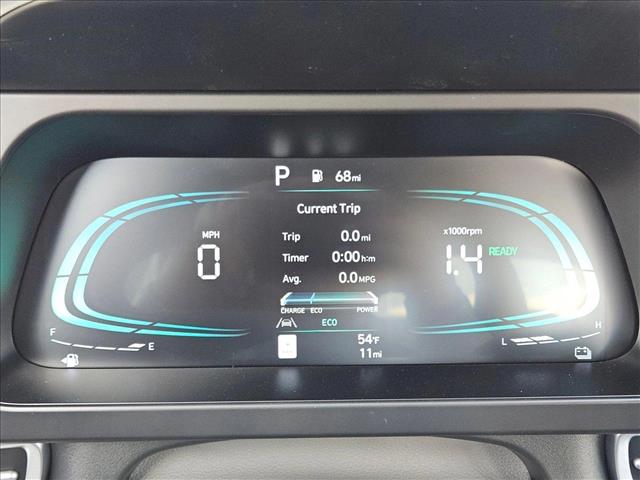 Vehicle image 11 of 17