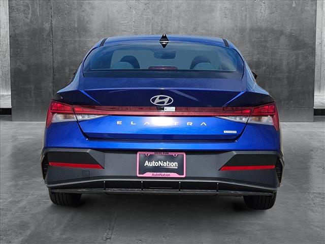 Vehicle image 9 of 17