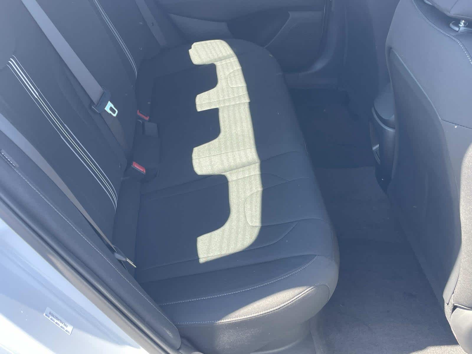 2025 Hyundai Elantra Hybrid SEL Sport Image 11 of 34