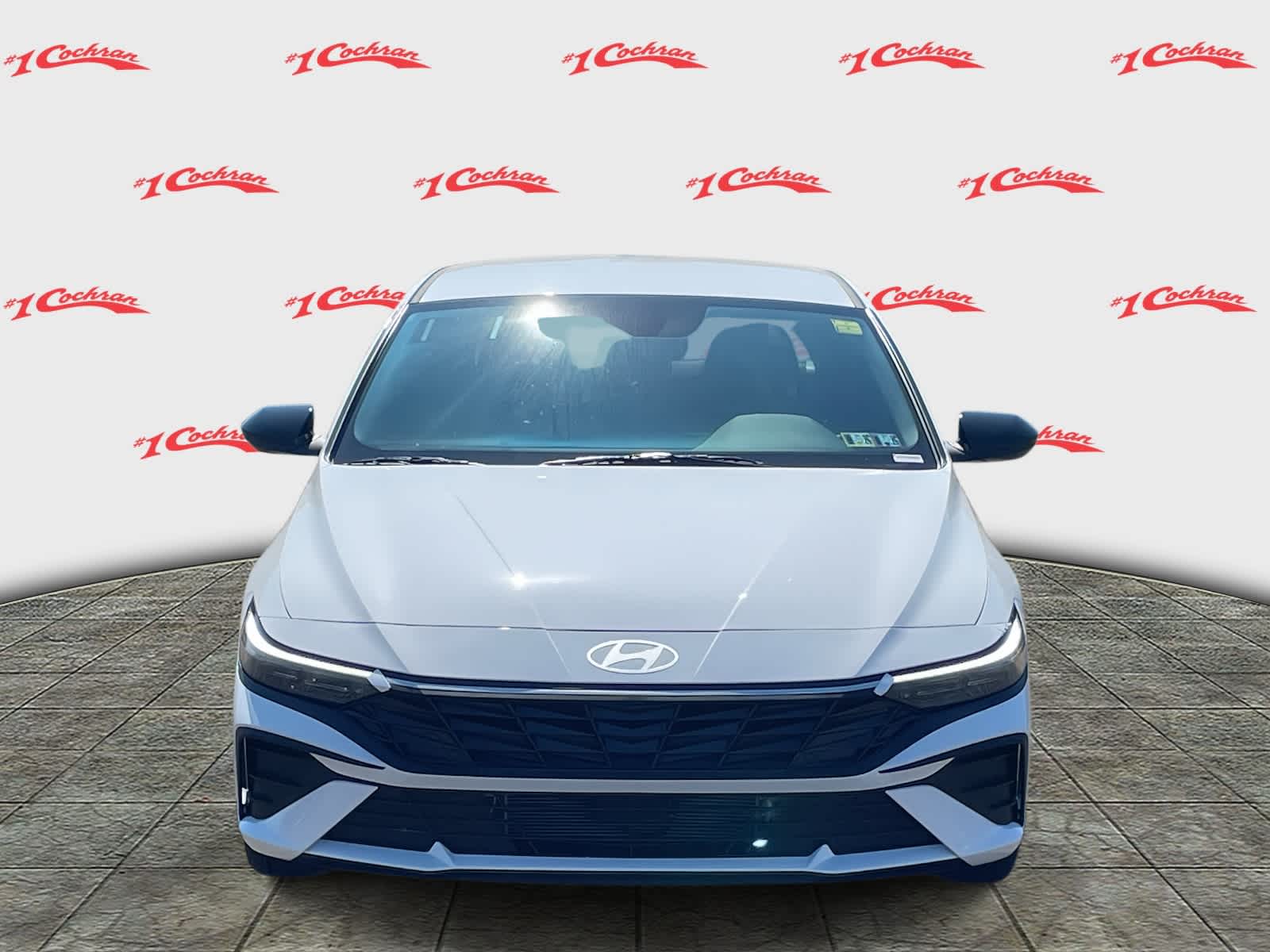 2025 Hyundai Elantra Hybrid SEL Sport Image 3 of 34