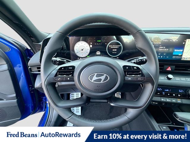 2025 Hyundai Elantra Hybrid SEL Sport Image 21 of 36
