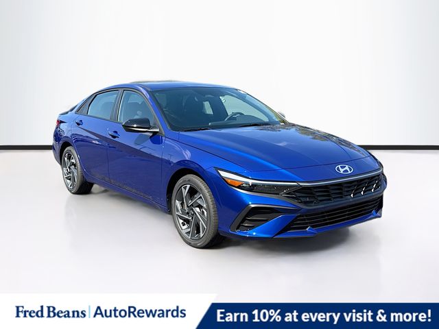 2025 Hyundai Elantra Hybrid SEL Sport Image 4 of 36