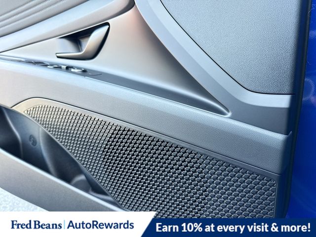 2025 Hyundai Elantra Hybrid SEL Sport Image 28 of 36