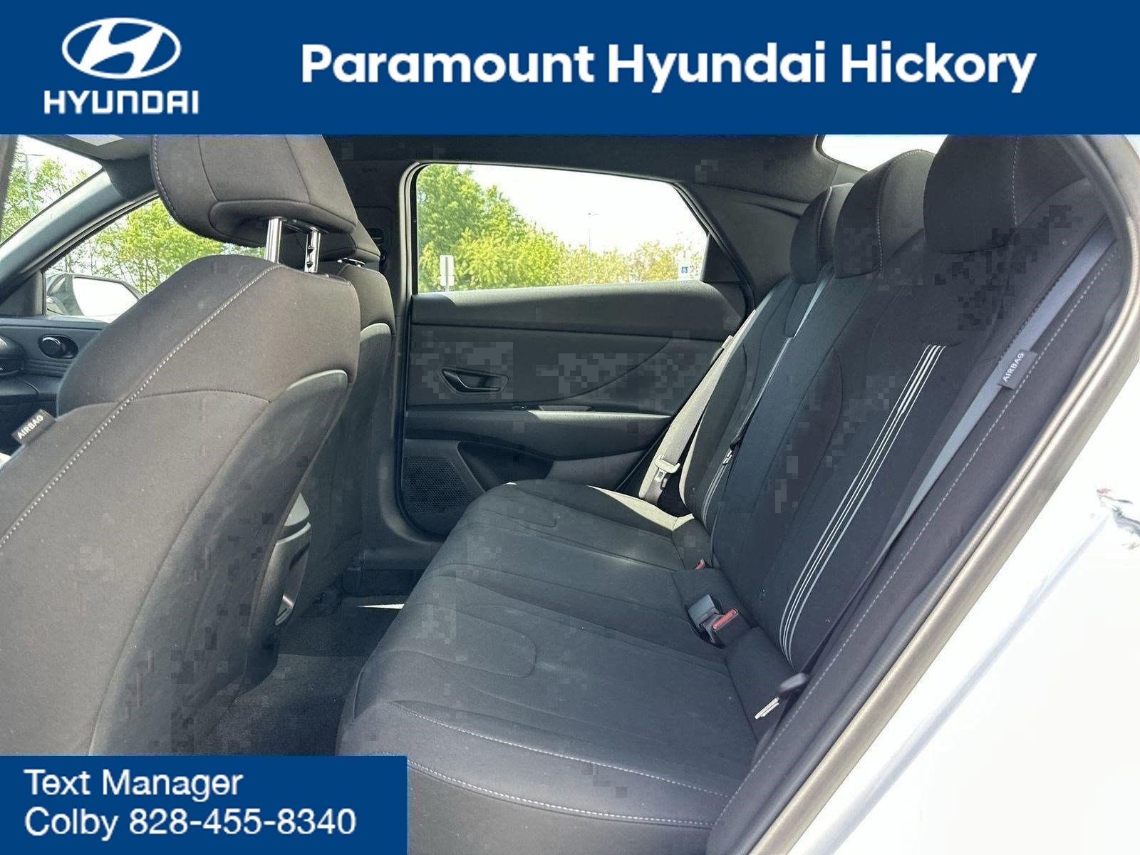 2025 Hyundai Elantra Hybrid SEL Sport Image 15 of 31