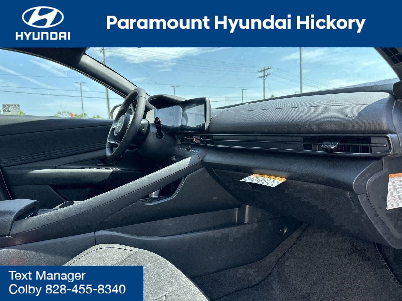 2025 Hyundai Elantra Hybrid SEL Sport Image 31 of 31