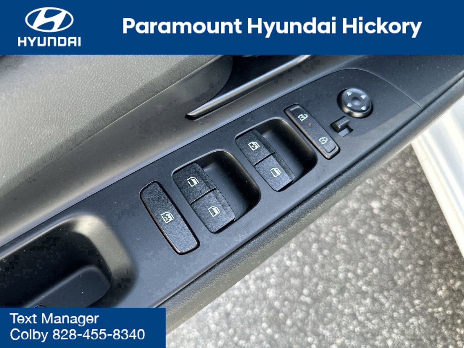 2025 Hyundai Elantra Hybrid SEL Sport Image 24 of 31