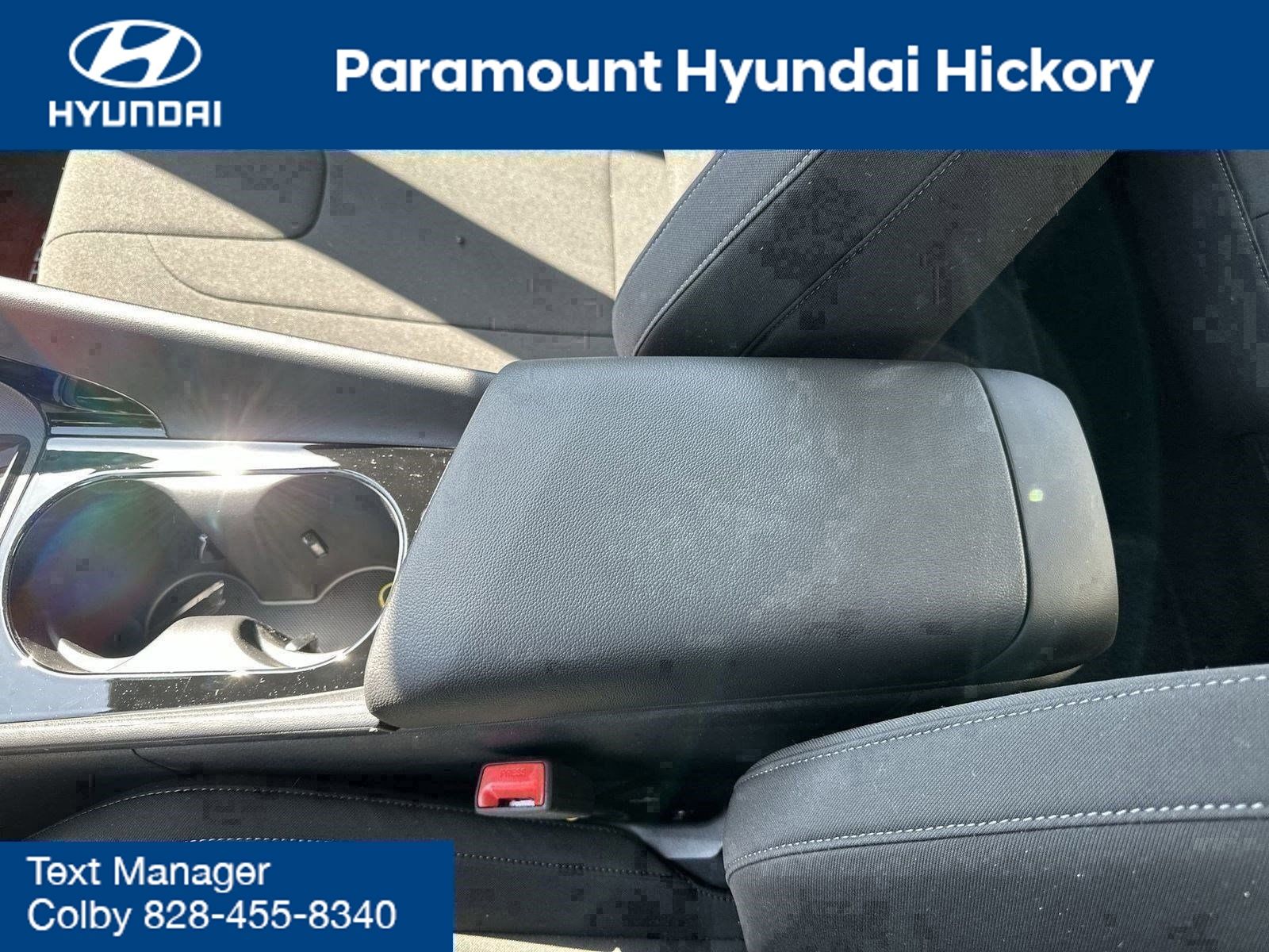 2025 Hyundai Elantra Hybrid SEL Sport Image 26 of 31