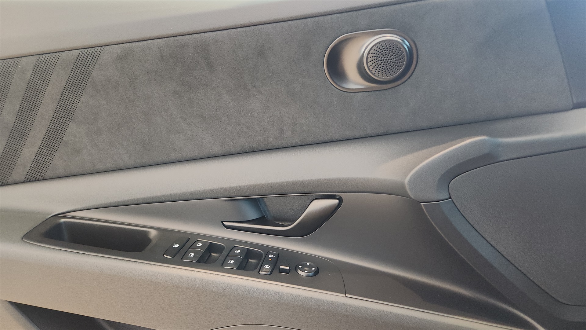 2025 Hyundai Elantra N Line Image 20 of 26