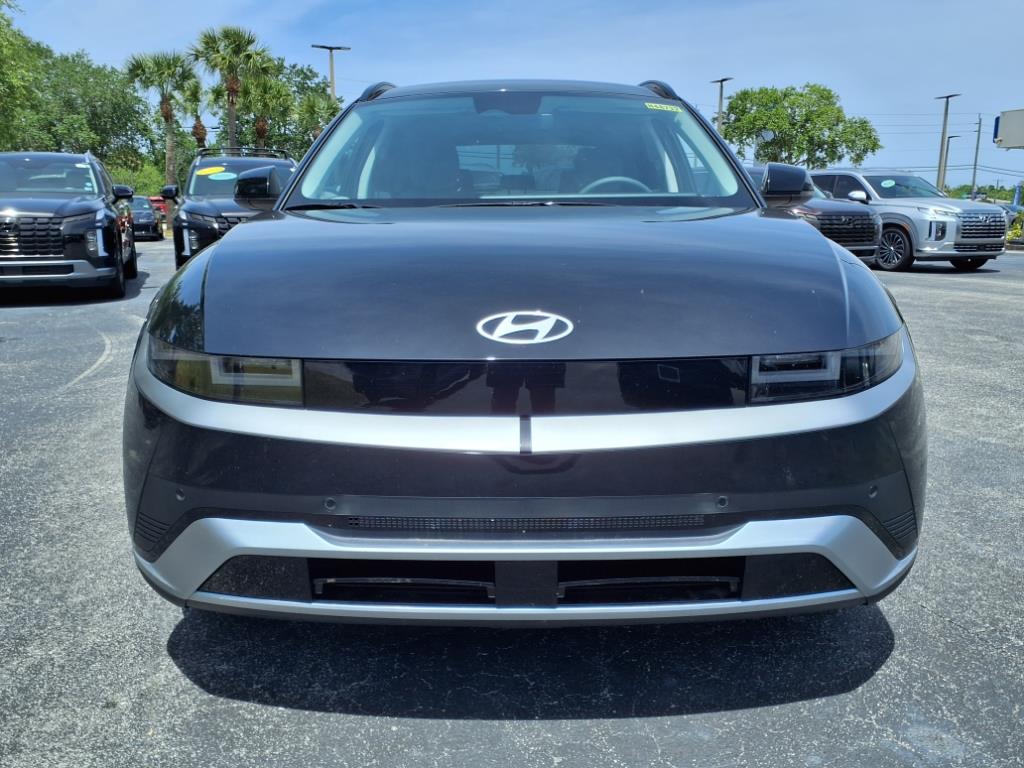 Vehicle image 2 of 38