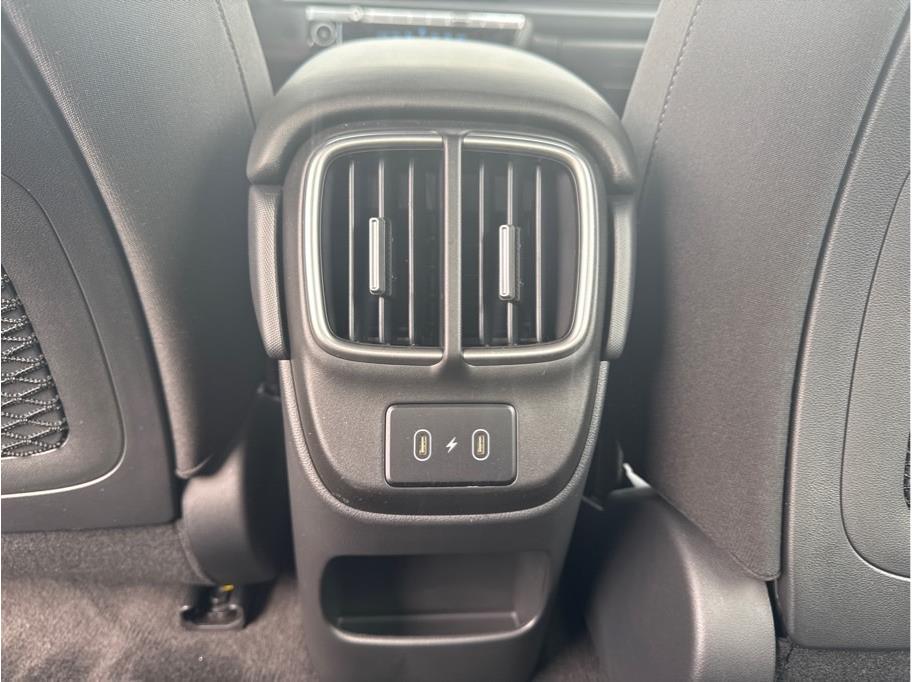 2025 Hyundai IONIQ 6 SE Standard Range Image 11 of 20